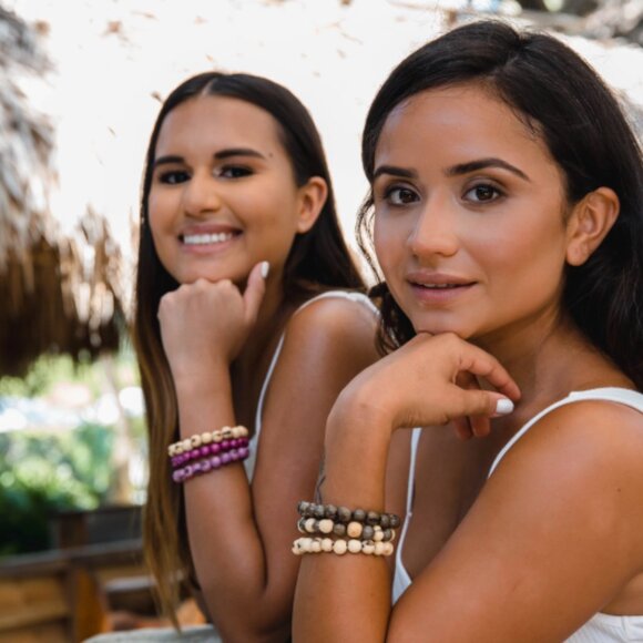 TAGUA Stackable Sustainable Vegan Ivory Bead Bracelets - Picture 6 of 9